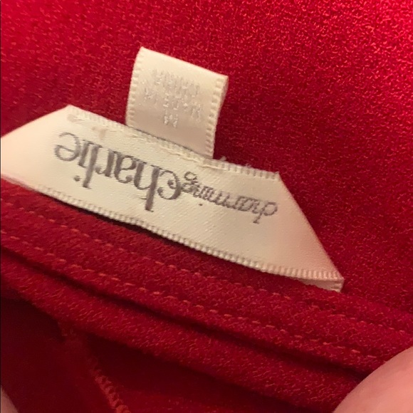 Red dress - Picture 3 of 3